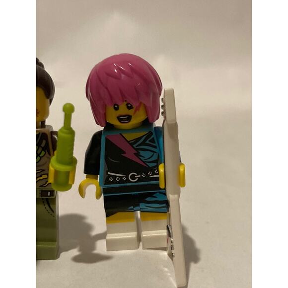 Lego Minifigure Lot - Picture 3 of 3